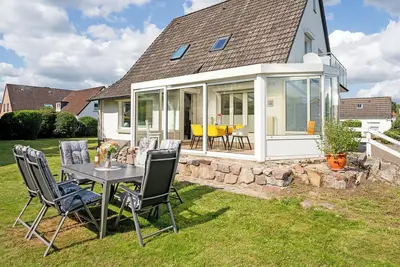 Image de Vacation home Vera with conservatory and balcony in Haffkrug