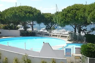 Image de Studio cabine climatisé avec piscine et parking au Grau du Roi