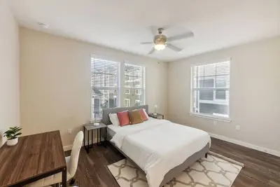 Image de Cullen 3211 I New Construction 2Bd Apt I Gated
