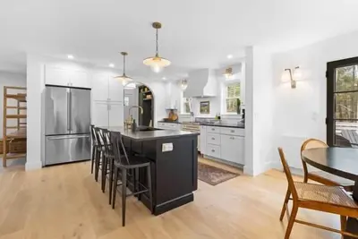 Image de Birch Tree Retreat, 6-bedroom family getaway spot