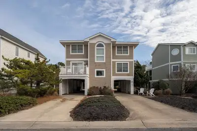 Image de 524 E Cape Shores Drive