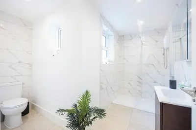 Image de 1 Bed Flat | Central Croydon | Sleeps 4 | Workers | Families
