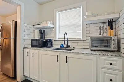 Image de Charming 2br home in fabulous Okc, The Villiage