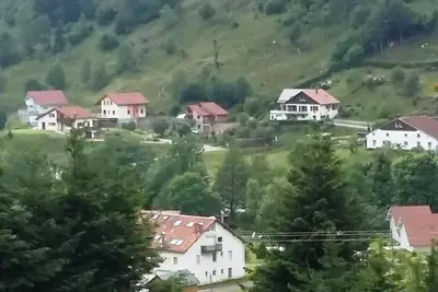 Gite le Petit Chamois - 75m2 - 3 étoiles - 2 chambres - wifi -  5 mn des pistes
