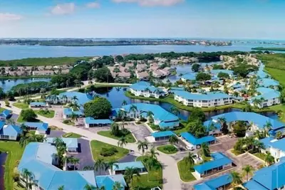 Image de 811 Audubon - Perico Island - Condo - 3 Bedroom / 2 Bath, maximum occupancy of 6 people. Community Pools - Distance to the Beach: 2 miles
