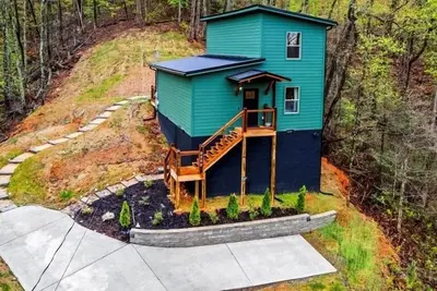Image de Black Bear Bend • Hot Tub • Basketball Hoop • Games • Spotless • A+ Location •