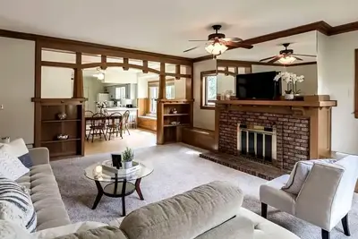 Image de Bright and Spacious Historic Kingman Blvd 3Bdr #1