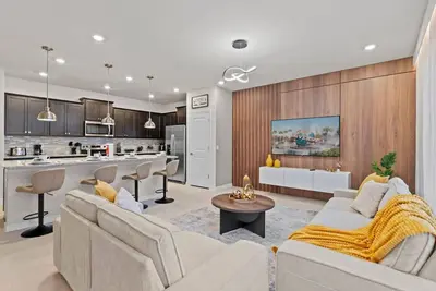 Image de 5 Bedroom 5 Bathroom Windsor Cay 1289