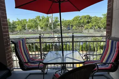 Image de Ultra Spacious Penthouse - Apt 2 & 3 Combo -15 Mins from Nyc