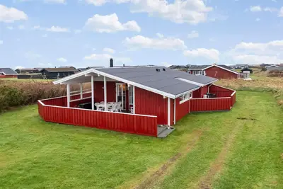 Image de Belle maison à Hjørring avec sauna