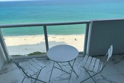 Image de 1729 - Ocean View with Balcony