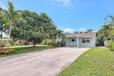 Image de Coastal Comfort 3br in Stuart Fl