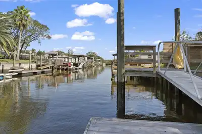 Image de Coastal Canal Cottage