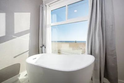 Image de 1628 West Oceanfront Oasis - 5-8-9