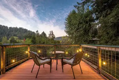Image de New Gurneville Backyard Oasis + Spa + Firepit + Dog Friendly + Wi-Fi