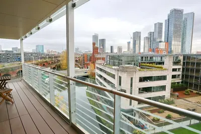 Image de Pass the Keys | Stunning Views, Canal Side Flat With Free Parking