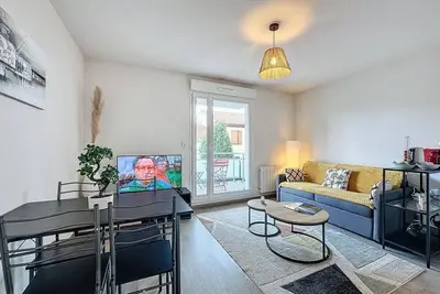 Image de T2 4 pers. Les Cézeaux, balcon et parking gratuit