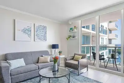 Image de Mvr - Sunsets So Good, You-ll Book Twice