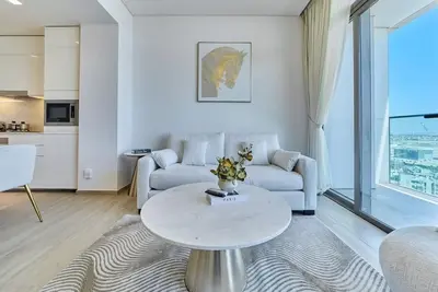 Image de 2br Apartment in Palace Residences Creek harbour