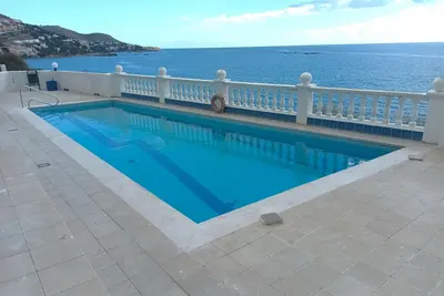 Image de 3236 - Ariadna, B, 4-C, situado en 1ª línea de mar, con una vista magnífica desde la terraza-salón soleada