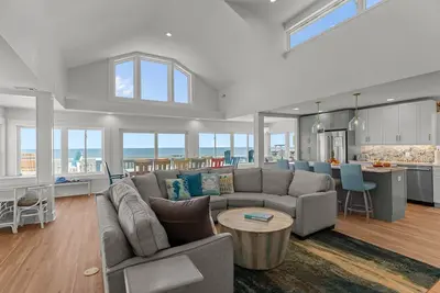 Image de Oceanfront, private pool, 10 bedrooms