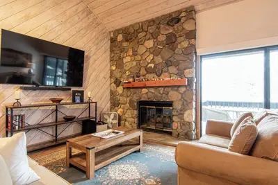 Image de Fairway Nine Condo- New Listing! Recently updated