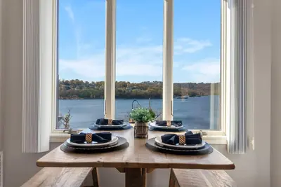 Image de Lakescape at the Getaways