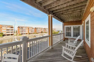 Image de Shallowbag Bay 704: Dog-Friendly | Pool/Gym Access