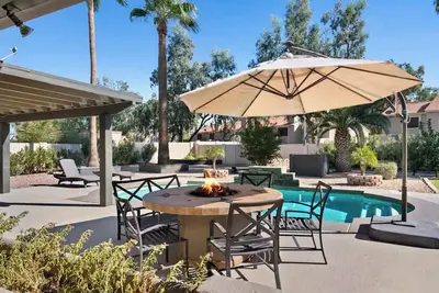 Image de 4 Bedroom Chandler Desert Paradise, Pool, Hot-tub, Large Open Patio