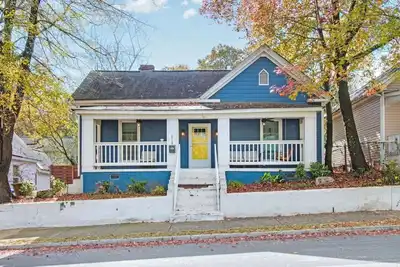 Image de Fully Furnished 4-Bedroom Monthly Rental in the Heart of Atlanta