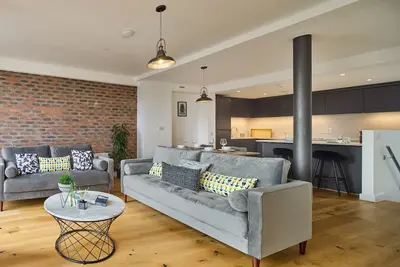 Image de Charming two-bedroom in the Northern Quarter