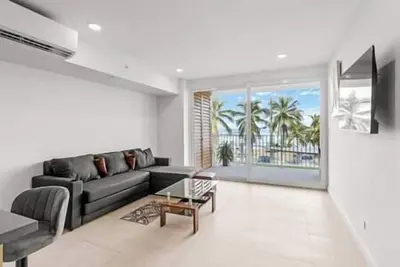 Image de Beachfront 2bedroom apartm-201