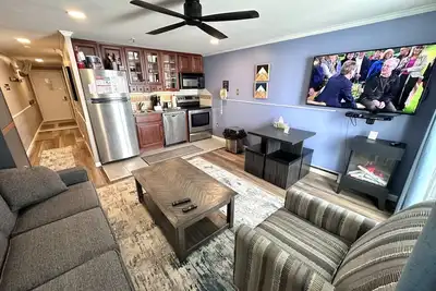 Image de Ml288 New Deck Great Views Ez Parking WiFi Retreat