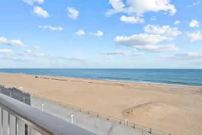 Image de New Oceanfront 3Bd / Pool / Fishing / Sunrise