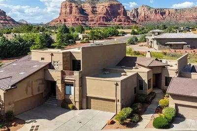 Image de Cozy 2-bedroom townhome with WiFi, Golf in soothing Village of Oak Creek Sedona