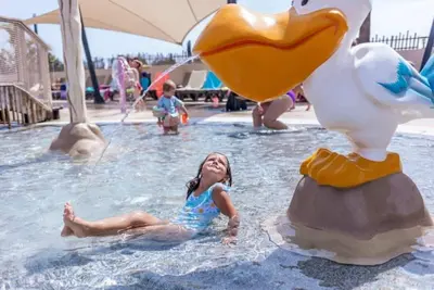 Image de ZEcamping 4* parc aquatique club enfant locatif Tv clim 33m2 6 pers