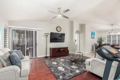 Image de Spacious 4-bedroom house in amazing Phoenix with fitness room, WiFi