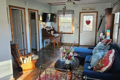 Image de Charming 3-bedroom cottage with WiFi and Ac in fantastic Riverton