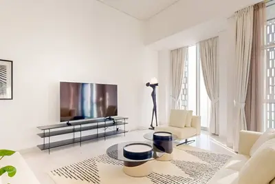 Image de Cayan Tower - Generous Four Bedroom in the Marina