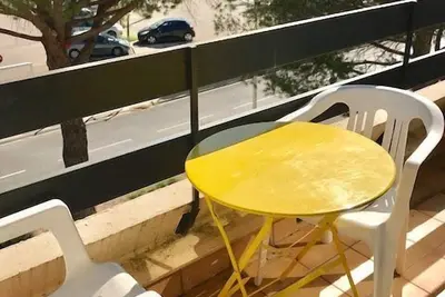 Image de As13647- Studio dans résidence avec Piscine et climatisation