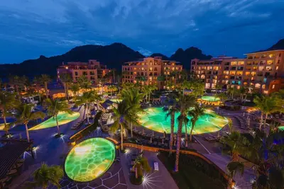 Image de Luxurious Beachfront Escape in Loreto with Stunning Views