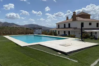 Image de Maison de campagne 'Hacienda Los Olivos 1' avec vue sur la montagne, Wi-Fi et climatisation