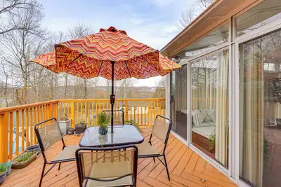Image de Monroe Home Near LEGOland & State Parks!