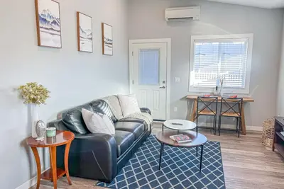 Image de Penticton Guesthouse with King Bed