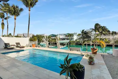 Image de Anglers Paradise, Spacious Sombrero Area Pool Home