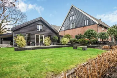 Image de Beautiful farmhouse Het Vinkenest in Oud-Alblas for 16 persons