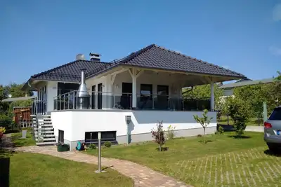 Image de Luxurious vacation home in Rerik for 6 people with fireplace and sauna - just a 5-minute walk away