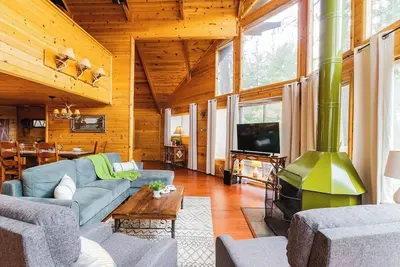 Image de Cozy A-Frame Cabin in Big Bear Lake