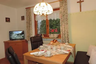 Image de 2 Holiday apartment Hirschsprung - Gästehaus Breyer