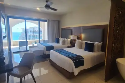 Image de Luxurious and Beautiful Luxurious 5-Diamond Resort in Villa la Valencia LosCabos